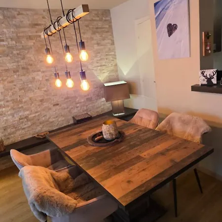 Chaleureux Et Raffine A Apartment *